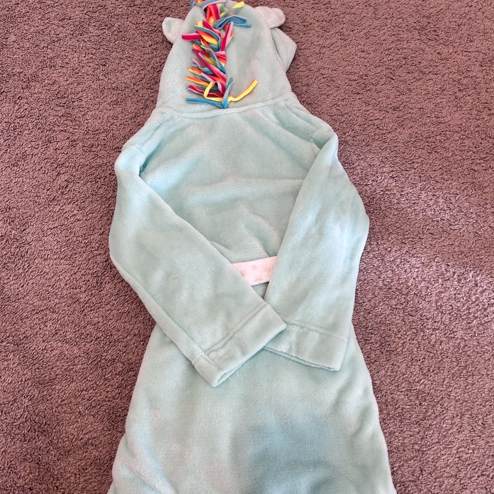❤️5 For $20❤️ Unicorn Hooded Pajama Robe Light Blue w Fringe w Pockets Size 6X❤️ - Picture 2 of 9